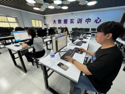 課證融通 我院成功舉辦1+X網(wǎng)店運(yùn)營(yíng)推廣職業(yè)技能等級(jí)證書培訓(xùn)